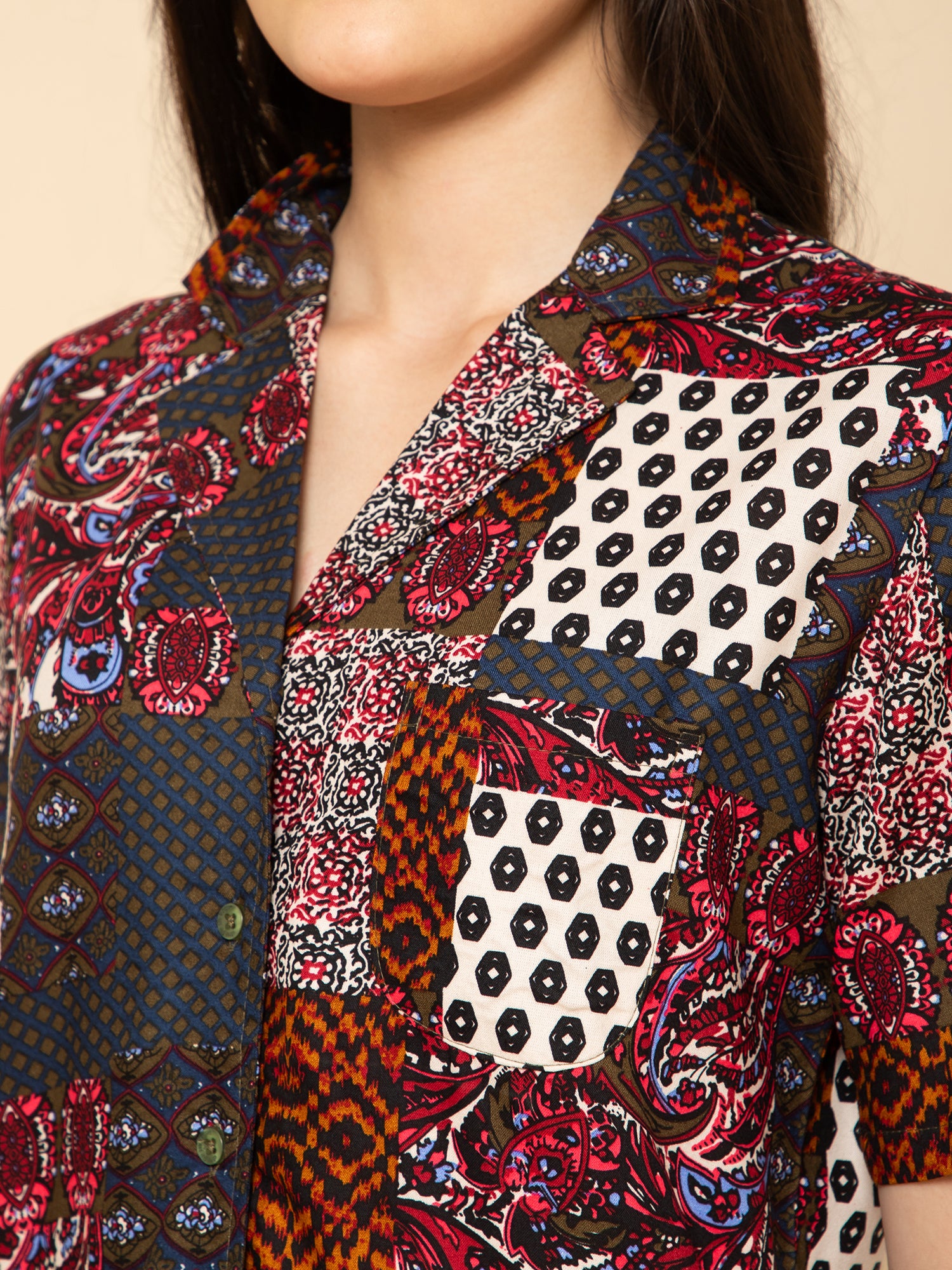 Women Multi Patch  Print Shorts Set