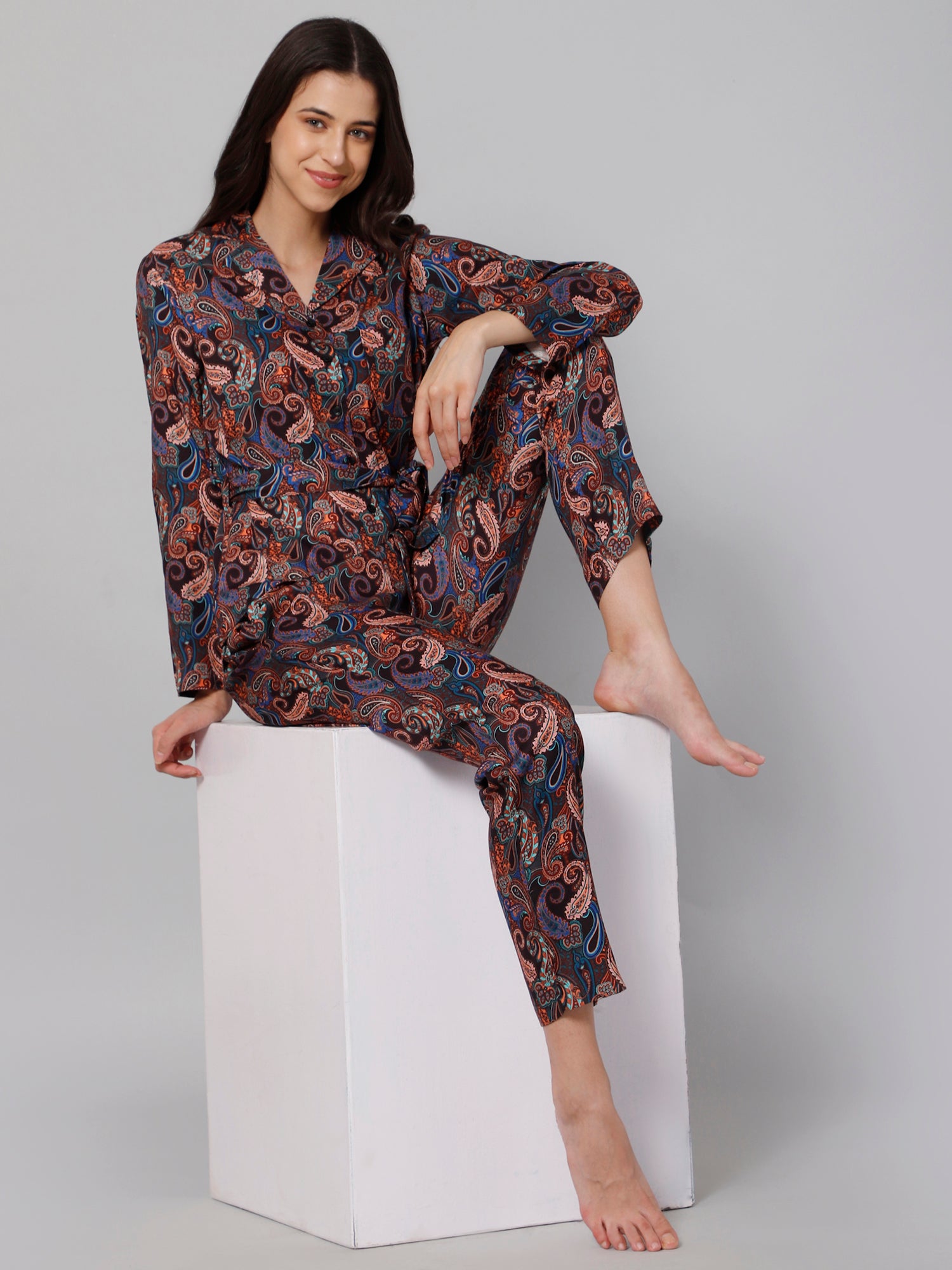 Drape In Vogue Women'S Black Keri Print Night Suit