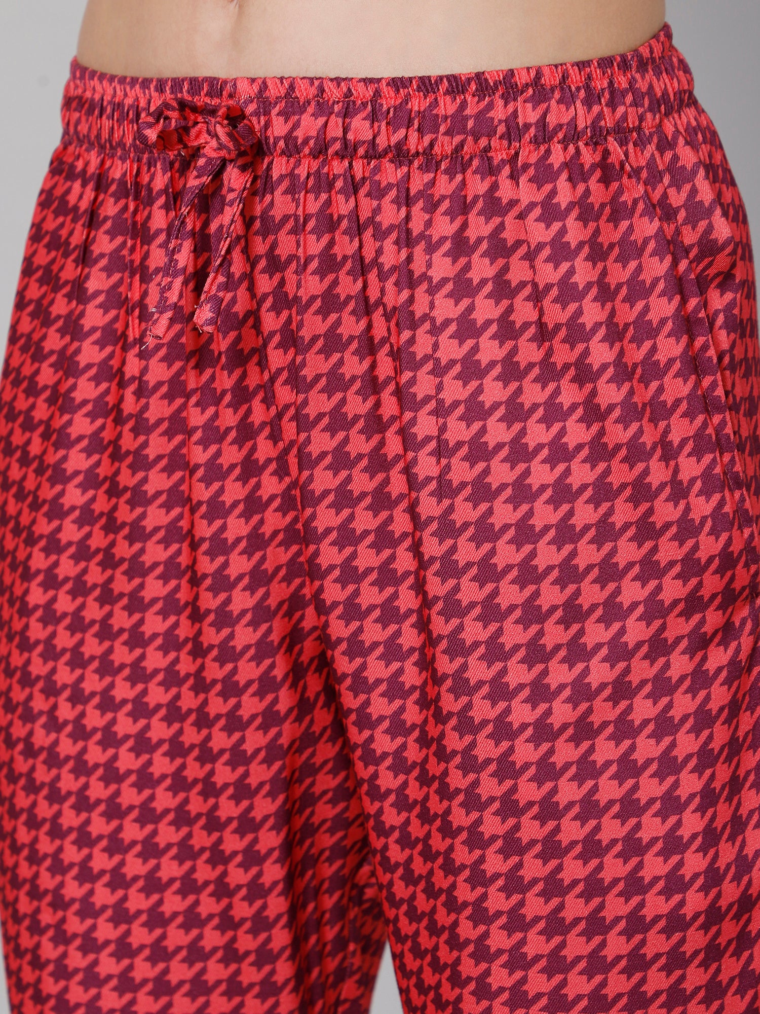 Drape In Vogue Women'S Pink Printed Night Suit