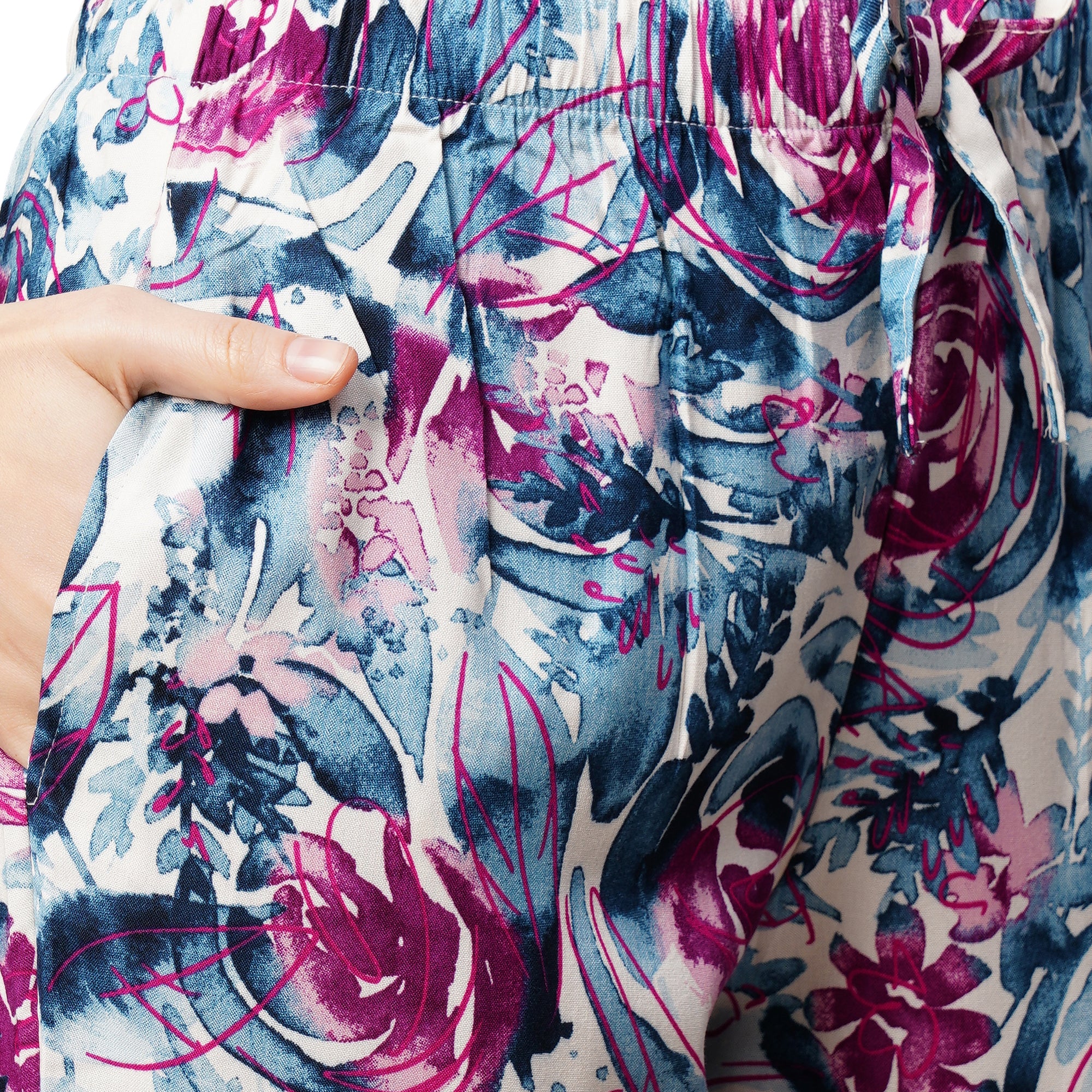 Drape In Vogue Womens White With Floral Print Night Suit