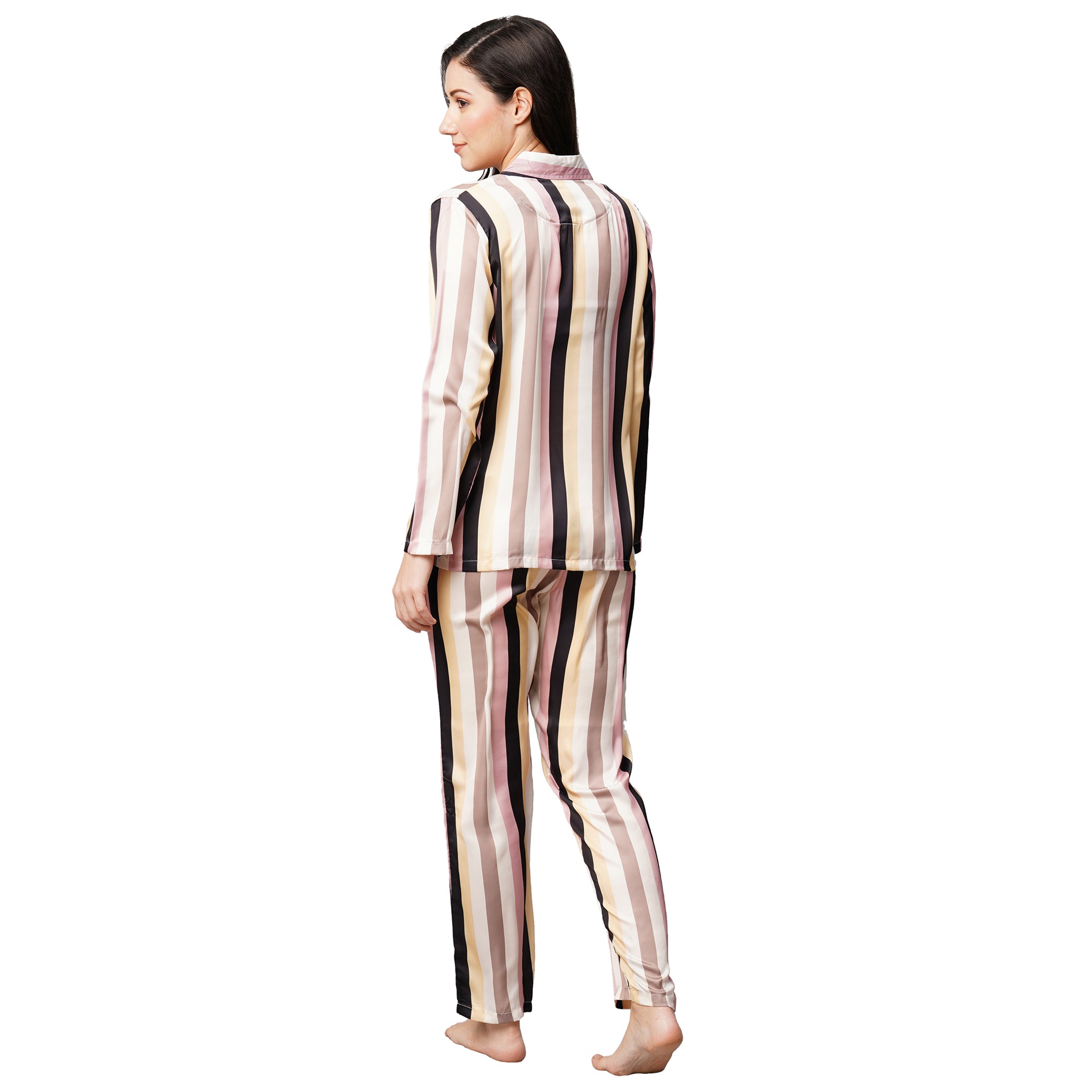 Drape In Vogue Womens White Peach Lining Satin Print Night Suit