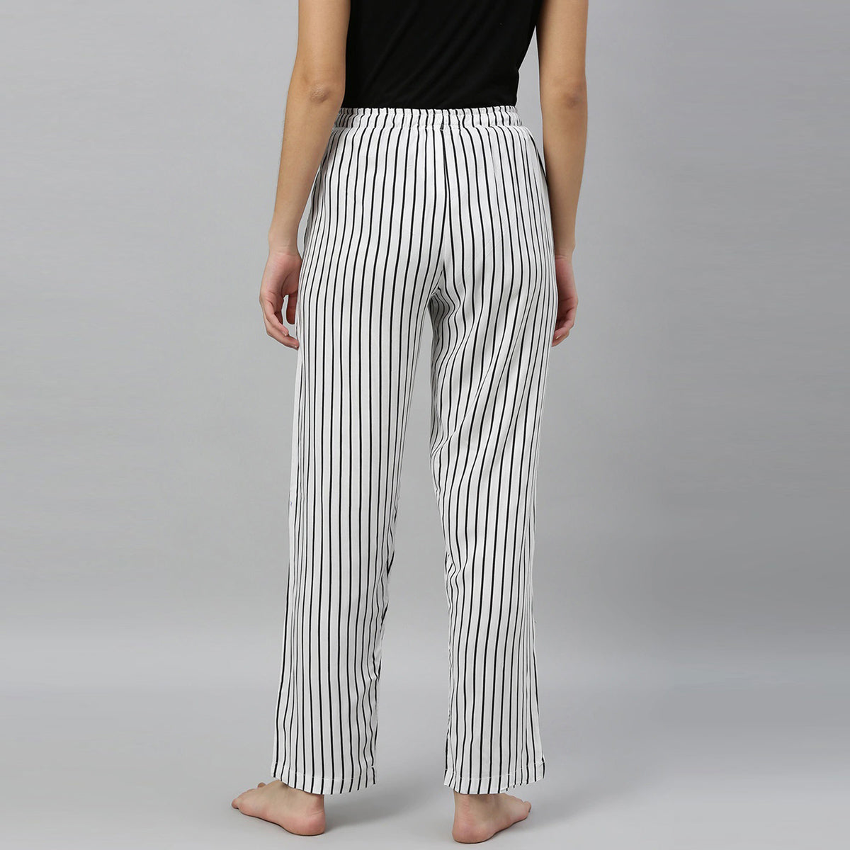 Women Black And White Lining Pyjama