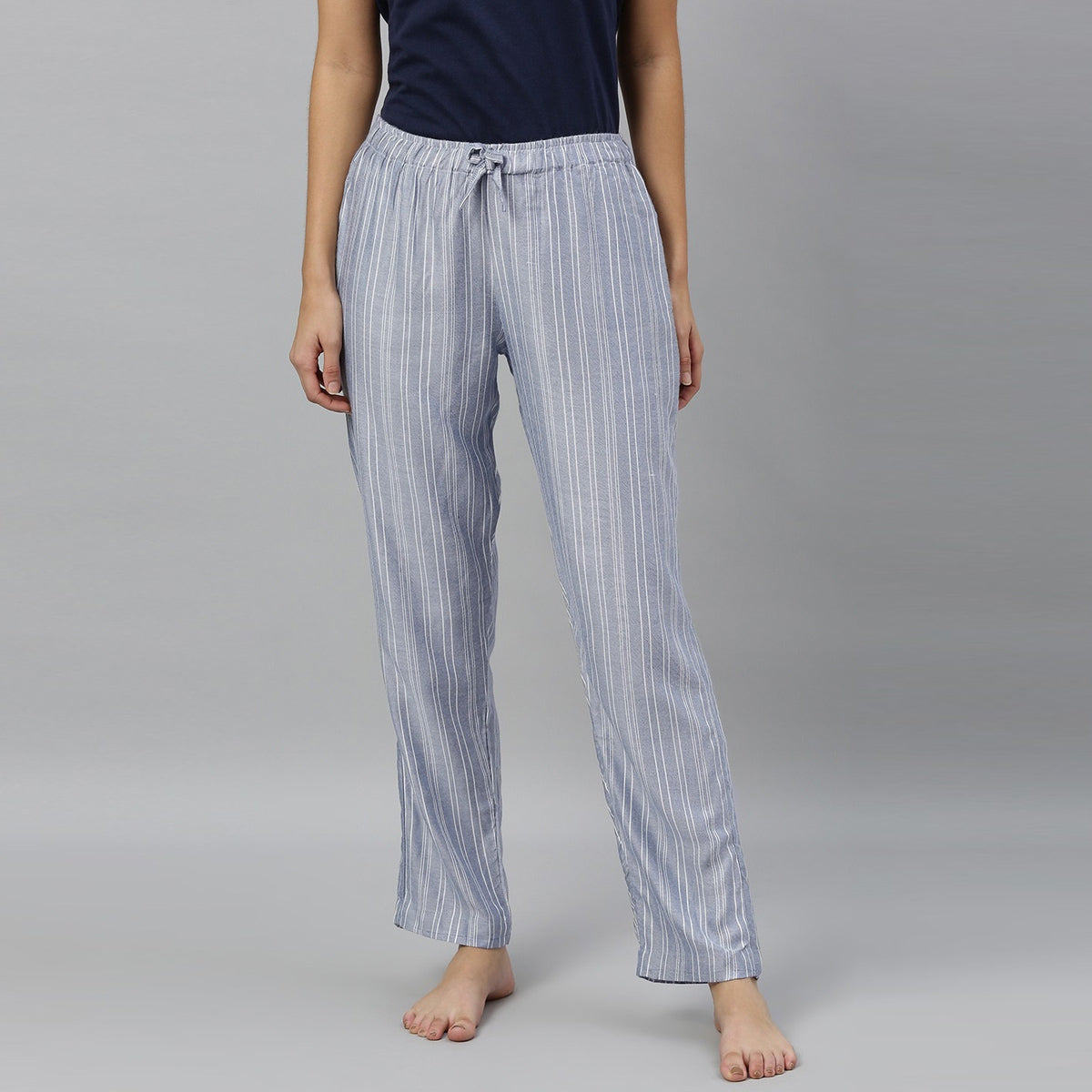 Women Grey With White Lining Pyjama